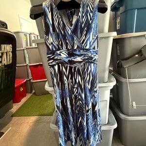 Blue and White Patterned Women's Dress mp23
